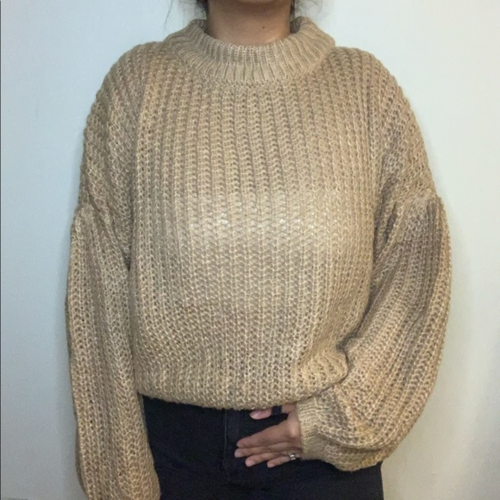 Oversized Cropped Sweater‎